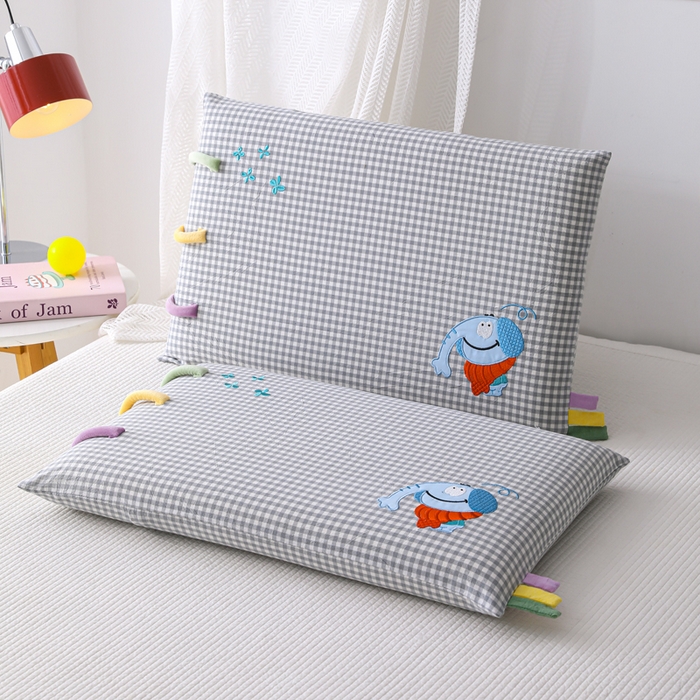 91家纺网 家纺一手货源 找家纺 织布人 2026新款枕芯全棉彩虹条可拆洗幼儿园儿童枕头学生宿舍专用枕套+枕芯 全棉彩虹条-风车小象