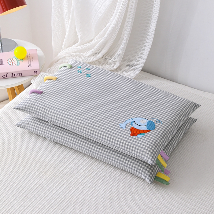 91家纺网 家纺一手货源 找家纺 织布人 2026新款枕芯全棉彩虹条可拆洗幼儿园儿童枕头学生宿舍专用枕套+枕芯 全棉彩虹条-风车小象