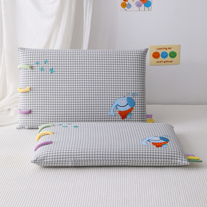 91家纺网 家纺一手货源 找家纺 织布人 2026新款枕芯全棉彩虹条可拆洗幼儿园儿童枕头学生宿舍专用枕套+枕芯 全棉彩虹条-风车小象