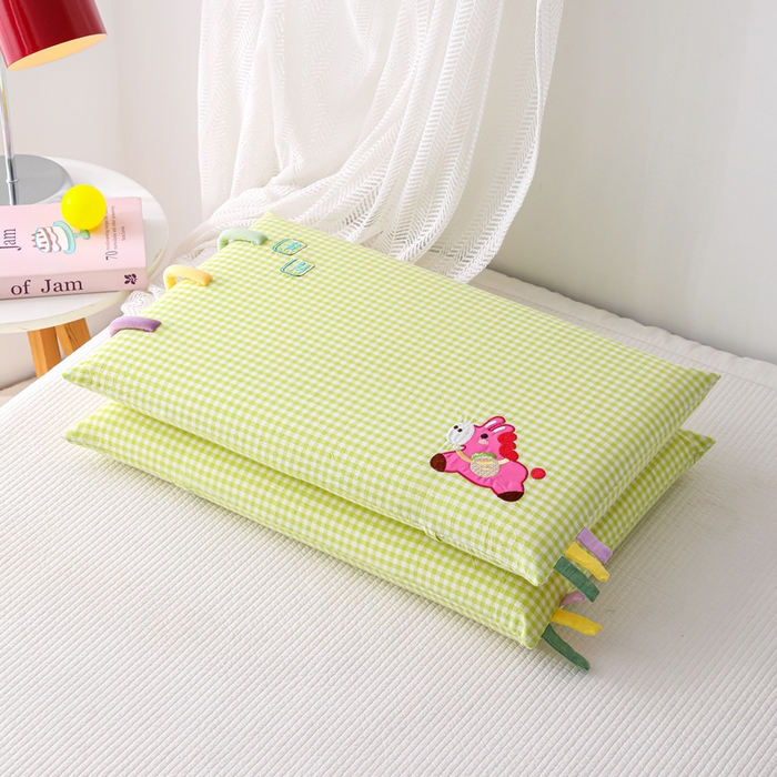 91家纺网 家纺一手货源 找家纺 织布人 2026新款枕芯全棉彩虹条可拆洗幼儿园儿童枕头学生宿舍专用枕套+枕芯 全棉彩虹条-发财小马