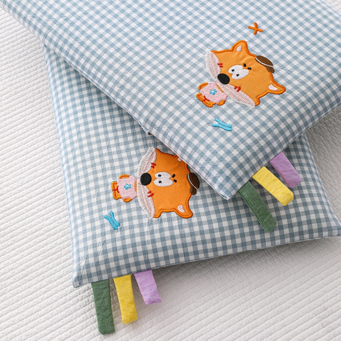 91家纺网 家纺一手货源 找家纺 织布人 2026新款枕芯全棉彩虹条可拆洗幼儿园儿童枕头学生宿舍专用枕套+枕芯 全棉彩虹条-森林小狐狸