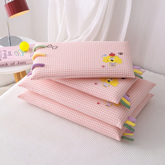 91家纺网 家纺一手货源 找家纺 织布人 2026新款枕芯全棉彩虹条可拆洗幼儿园儿童枕头学生宿舍专用枕套+枕芯 全棉彩虹条-苹果狗狗