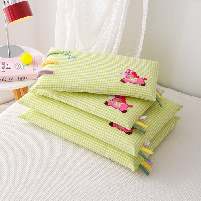 91家纺网 家纺一手货源 找家纺 织布人 2026新款枕芯全棉彩虹条可拆洗幼儿园儿童枕头学生宿舍专用枕套+枕芯 全棉彩虹条-发财小马