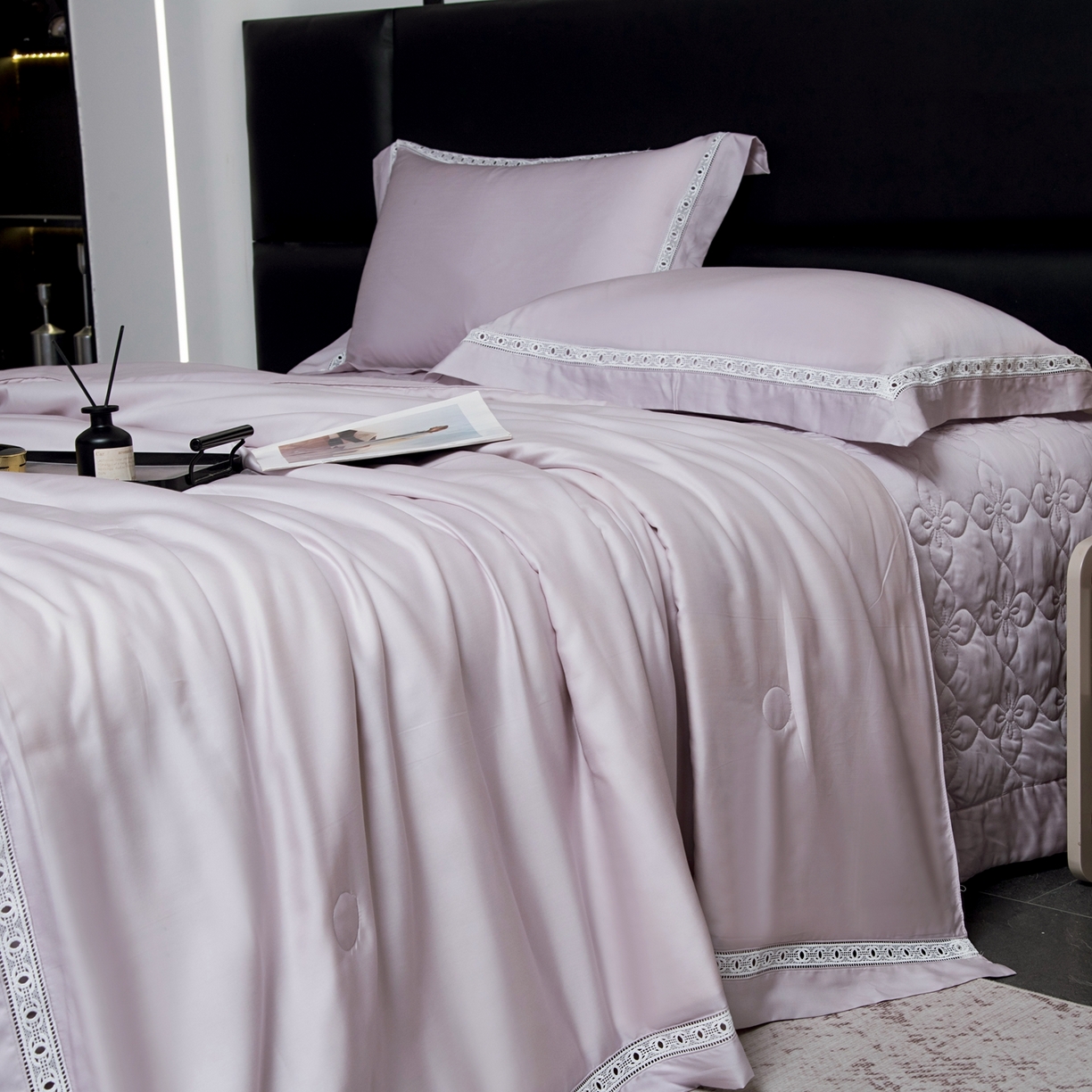 91家纺网 家纺一手货源 找家纺 三俏家纺 2026新款60支兰精天丝A类镂空床盖款夏被四件套纯色20％大豆蛋白【包质检】 暮光紫