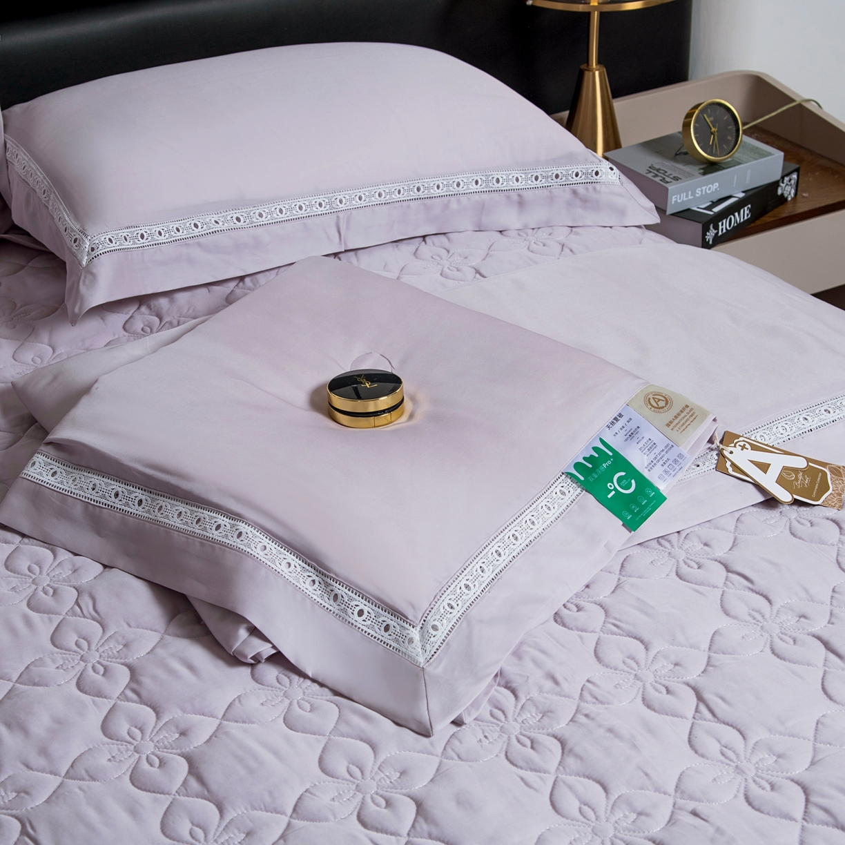 91家纺网 家纺一手货源 找家纺 三俏家纺 2026新款60支兰精天丝A类镂空床盖款夏被四件套纯色20％大豆蛋白【包质检】 暮光紫