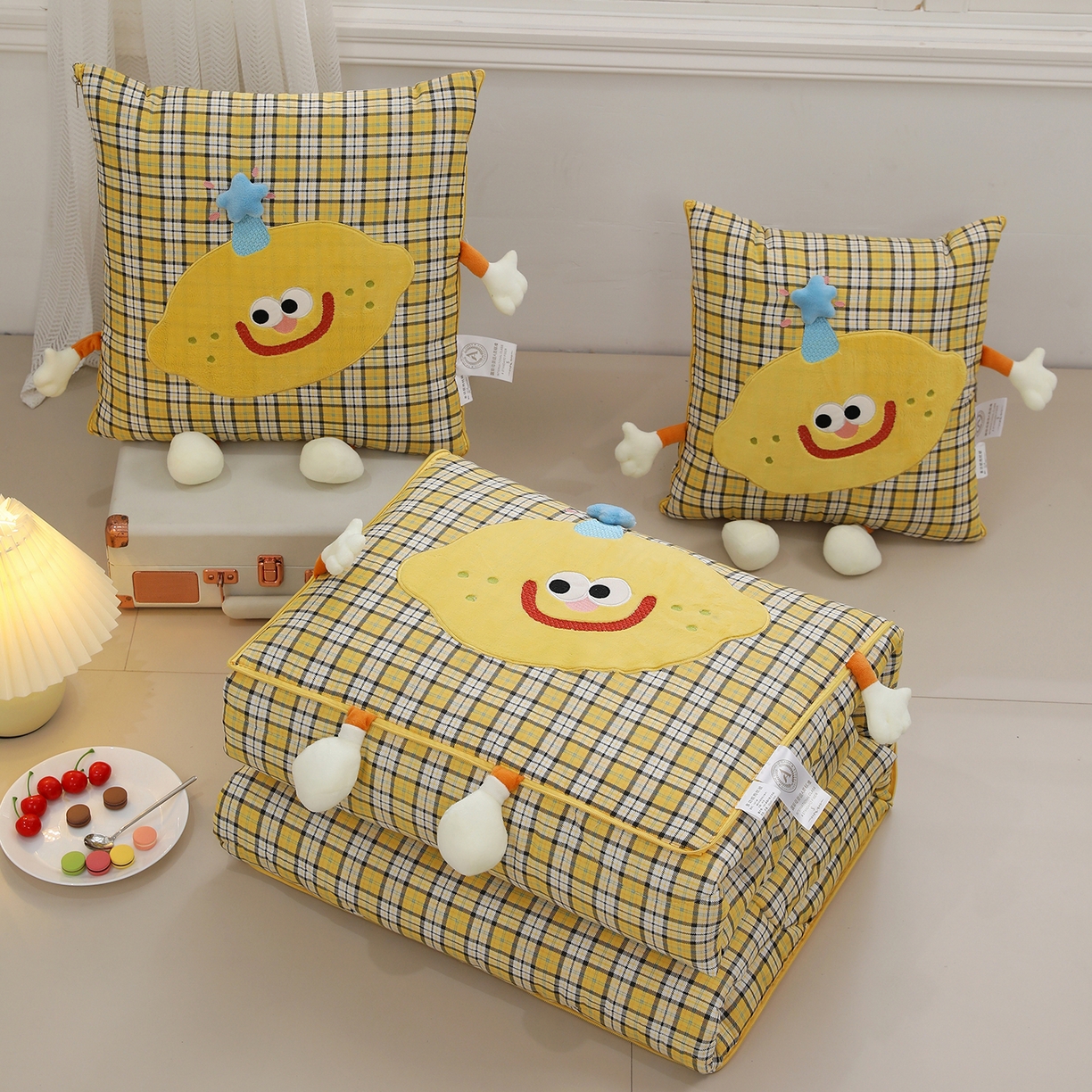 照世家纺 2026新款多功能抱枕被-芒里偷闲 和熙