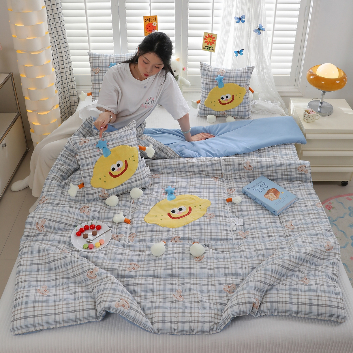 91家纺网 家纺一手货源 找家纺 照世家纺 2026新款多功能抱枕被-芒里偷闲 木马格