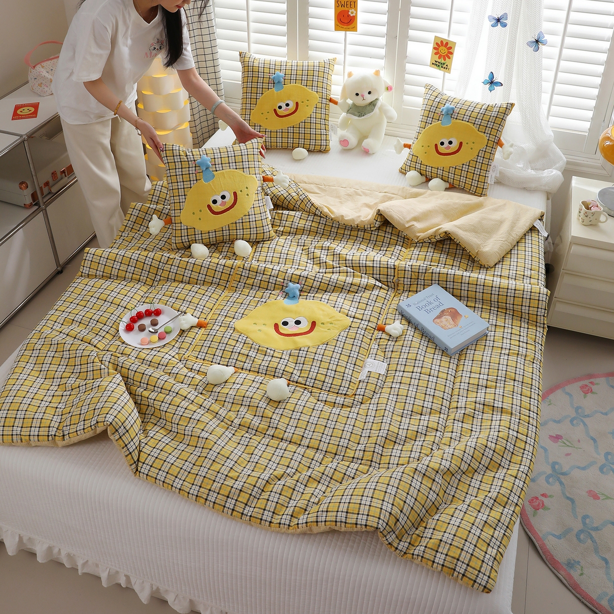 91家纺网 家纺一手货源 找家纺 （总）照世家纺 2026新款多功能抱枕被-芒里偷闲