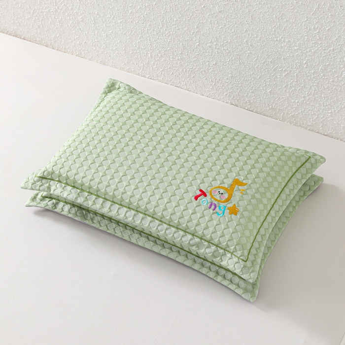 91家纺网 家纺一手货源 找家纺 织布人 2026新款枕芯夏季凉感可拆洗幼儿园儿童枕头学生宿舍专用枕套+枕芯 音乐凉感豆儿童枕-绿色