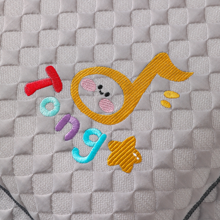 91家纺网 家纺一手货源 找家纺 织布人 2026新款枕芯夏季凉感可拆洗幼儿园儿童枕头学生宿舍专用枕套+枕芯 音乐凉感豆儿童枕-灰色