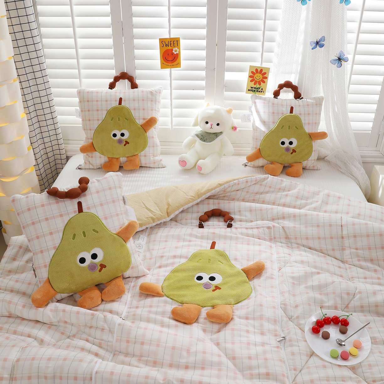 91家纺网 家纺一手货源 找家纺 照世家纺 2026新款多功能手提式抱枕被-梨想成真 浅薇安