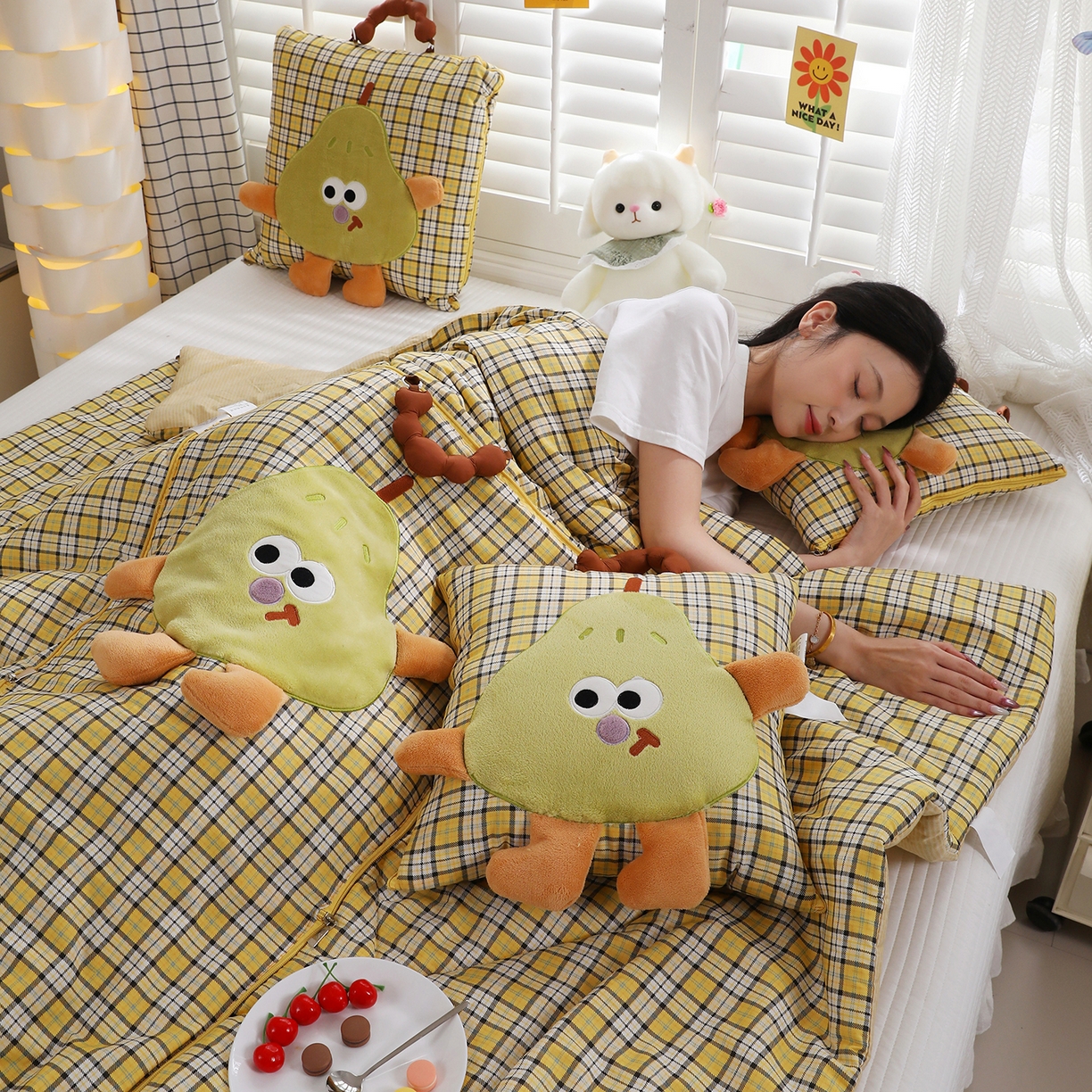 91家纺网 家纺一手货源 找家纺 照世家纺 2026新款多功能手提式抱枕被-梨想成真 和熙