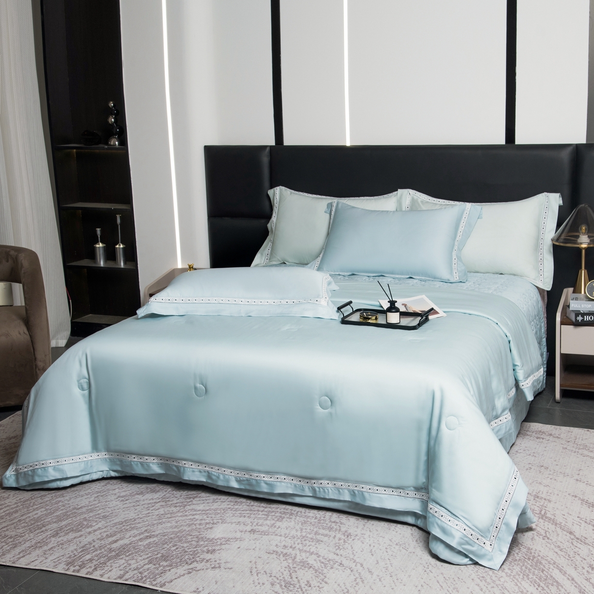 91家纺网 家纺一手货源 找家纺 三俏家纺 2026新款60支兰精天丝A类镂空床盖款夏被四件套纯色20％大豆蛋白【包质检】 海盐蓝