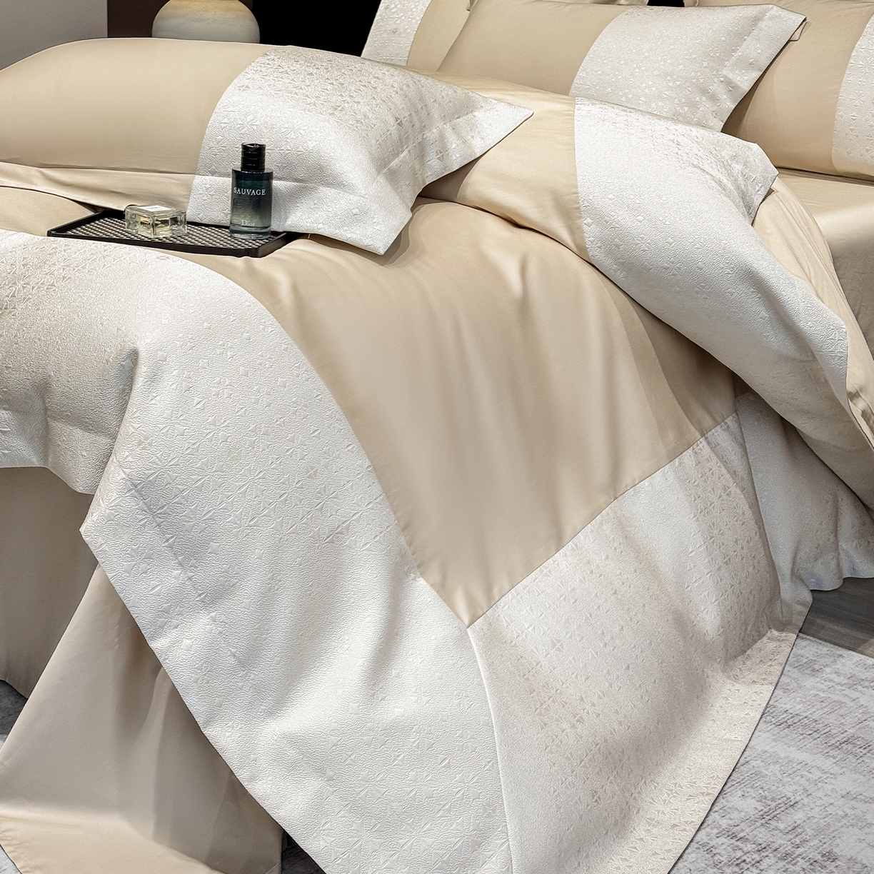 91家纺网 家纺一手货源 找家纺 （总）奥汀洛家纺 2026新款纯棉长绒棉大拼角厚织提花四件套