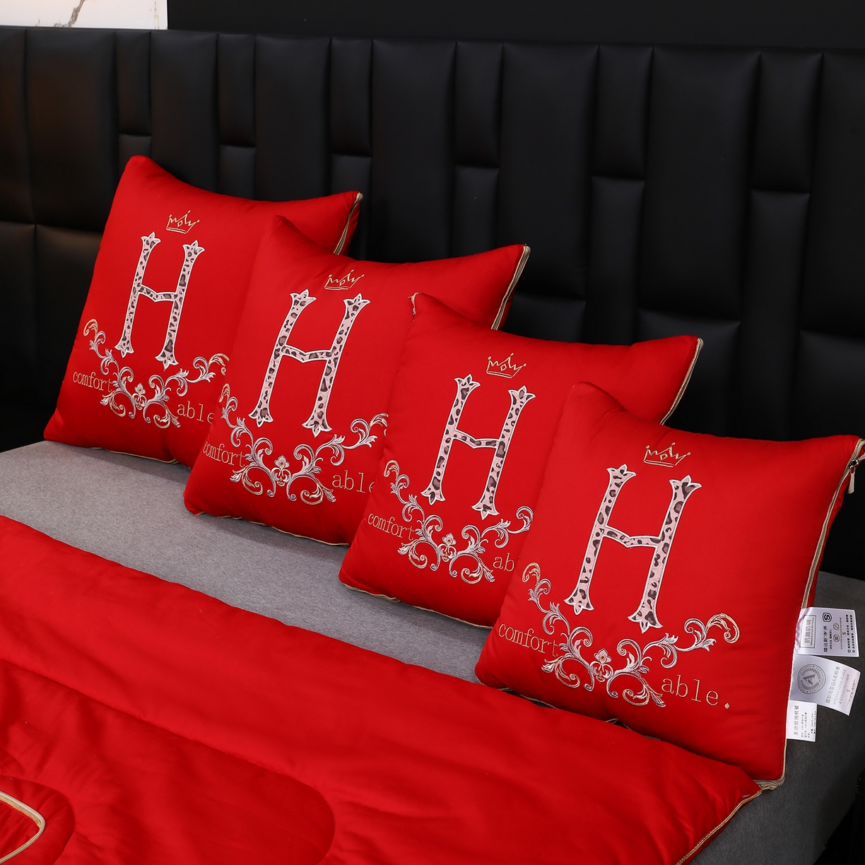 91家纺网 家纺一手货源 找家纺 照世家纺 2026新款全棉安逸H款抱枕被 大红