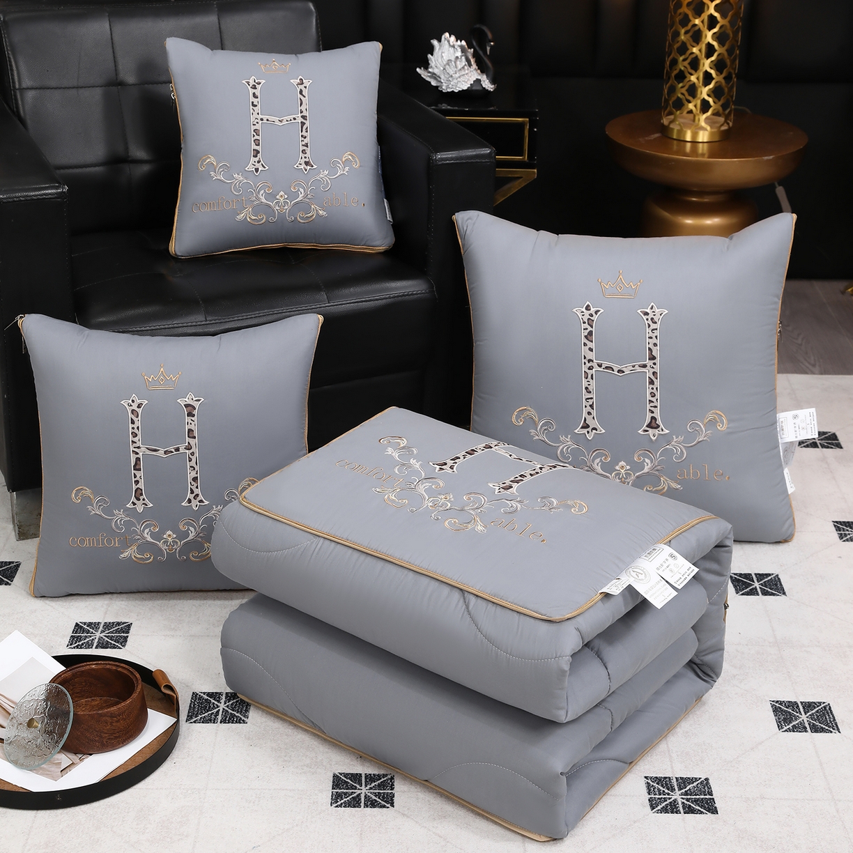 照世家纺 2026新款全棉安逸H款抱枕被 浅灰