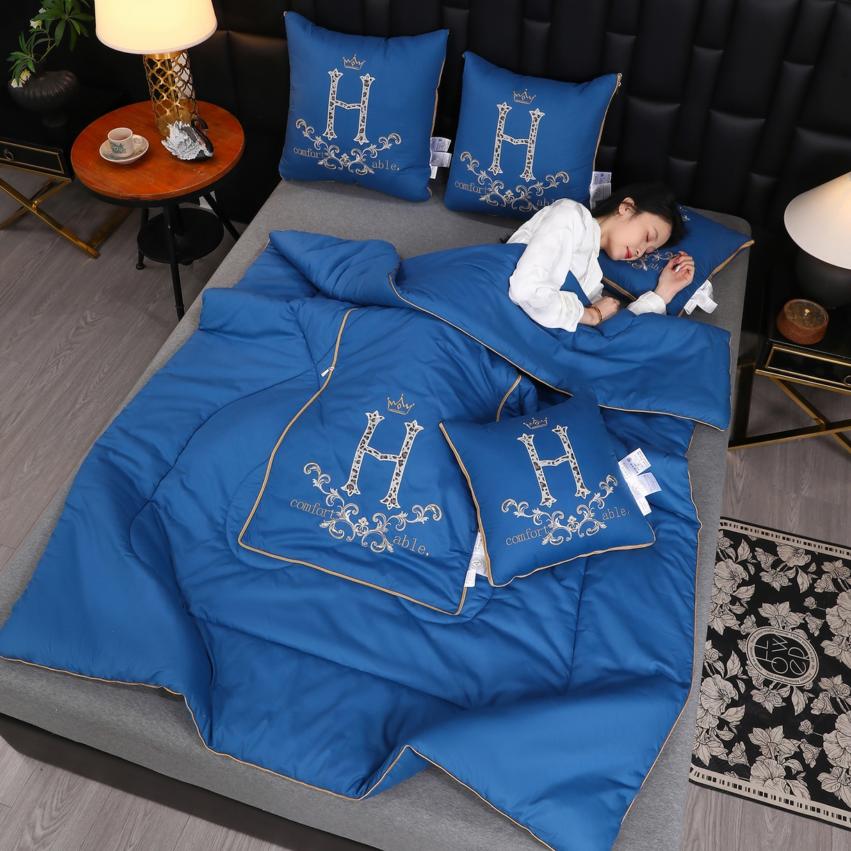 91家纺网 家纺一手货源 找家纺 （总）照世家纺 2026新款全棉安逸H款抱枕被