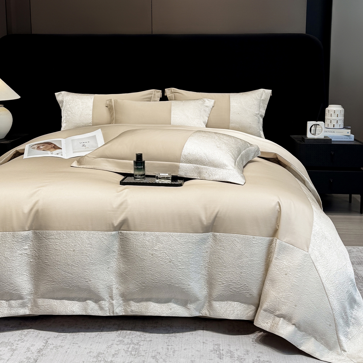 91家纺网 家纺一手货源 找家纺 奥汀洛家纺 2026新款纯棉长绒棉大拼角厚织提花四件套 伊森-香槟金