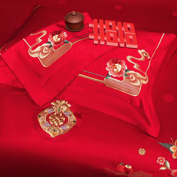 91家纺网 家纺一手货源 找家纺 蒂爵 2026年重绣性价比款长绒棉提花全棉纯棉绣花婚庆四件套多件套大红色刺绣结床上用品 国色天香