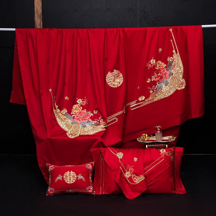 91家纺网 家纺一手货源 找家纺 蒂爵 2026年重绣性价比款长绒棉提花全棉纯棉绣花婚庆四件套多件套大红色刺绣结床上用品 花开纳福