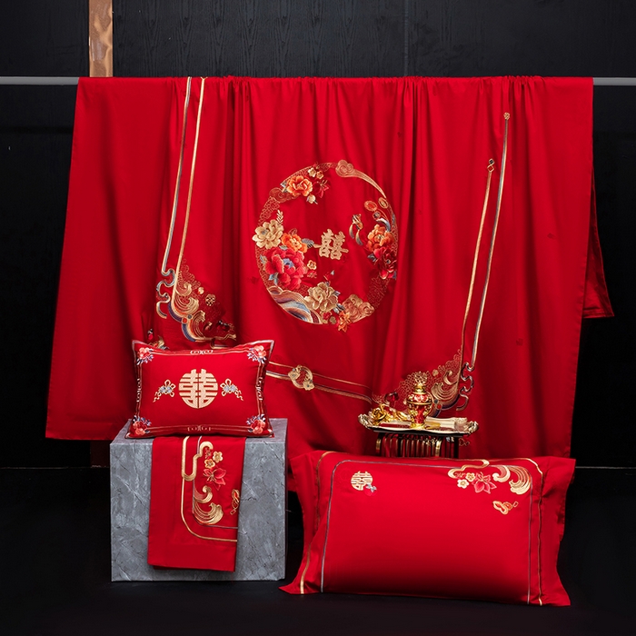 91家纺网 家纺一手货源 找家纺 蒂爵 2026年重绣性价比款长绒棉提花全棉纯棉绣花婚庆四件套多件套大红色刺绣结床上用品 良辰美景