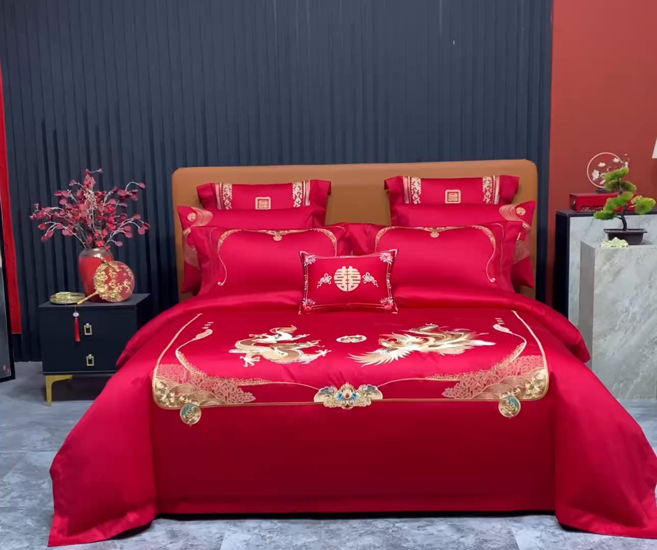 91家纺网 家纺一手货源 找家纺 蒂爵 2026年重绣性价比款长绒棉提花全棉纯棉绣花婚庆四件套多件套大红色刺绣结床上用品 龙飞凤舞