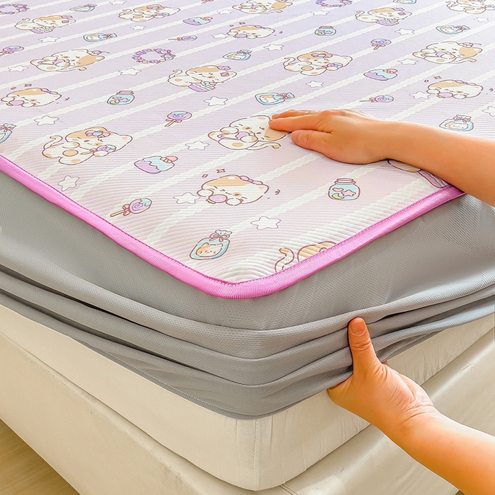 91家纺网 家纺一手货源 找家纺 莱米家纺 2026新款斜纹凉感床笠冰豆豆系列 猫猫宴会