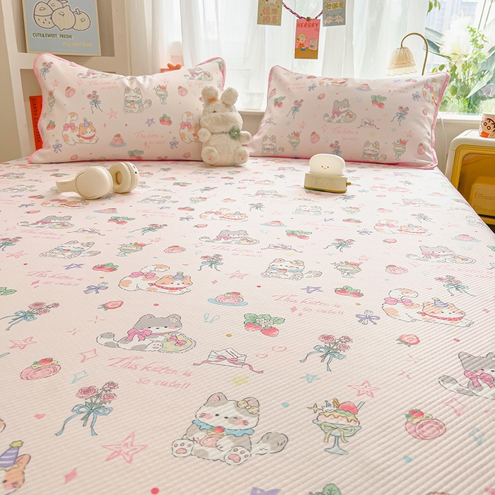 91家纺网 家纺一手货源 找家纺 莱米家纺 2026新款斜纹凉感床笠冰豆豆系列 猫咪乐园