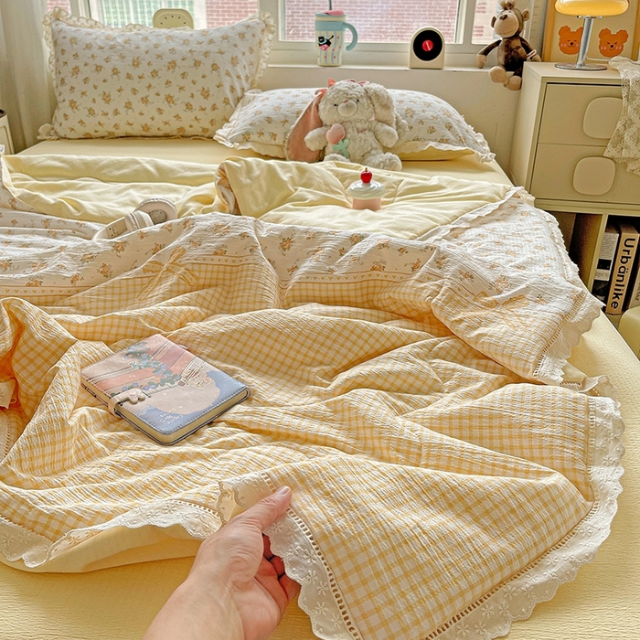 91家纺网 家纺一手货源 找家纺 （总）梦纤绒 2026新款云感皱皱纱花边款夏被夏凉被空调被四件套