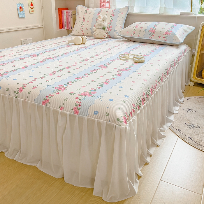 91家纺网 家纺一手货源 找家纺 莱米家纺 2026新款斜纹凉感床裙冰豆豆系列 花仙子