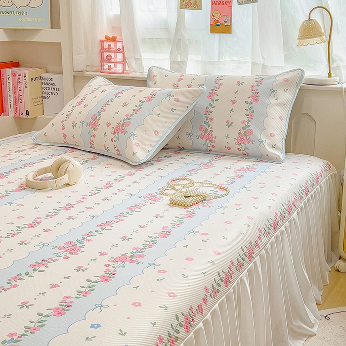 91家纺网 家纺一手货源 找家纺 莱米家纺 2026新款斜纹凉感床裙冰豆豆系列 花仙子