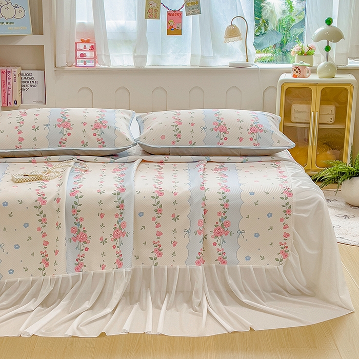 91家纺网 家纺一手货源 找家纺 莱米家纺 2026新款斜纹凉感床裙冰豆豆系列 花仙子