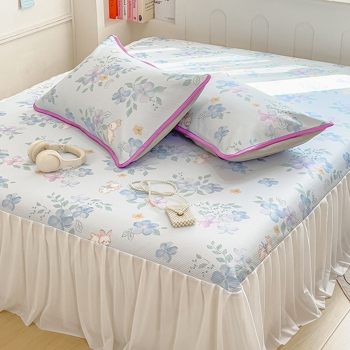 91家纺网 家纺一手货源 找家纺 莱米家纺 2026新款斜纹凉感床裙冰豆豆系列 兰花小兔