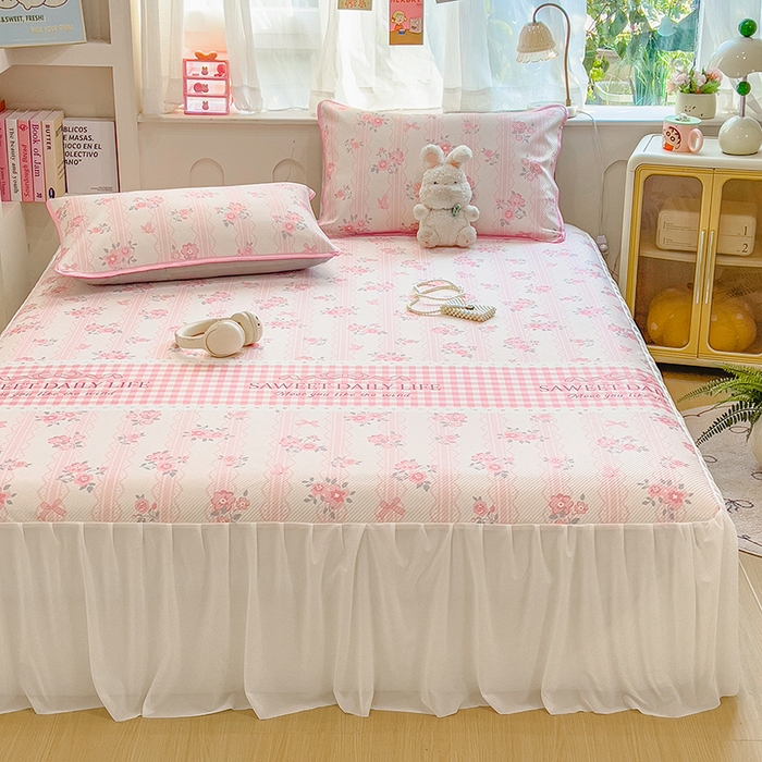 91家纺网 家纺一手货源 找家纺 莱米家纺 2026新款斜纹凉感床裙冰豆豆系列 浪漫花语