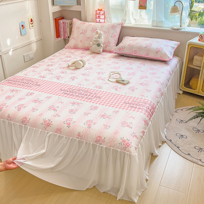 91家纺网 家纺一手货源 找家纺 莱米家纺 2026新款斜纹凉感床裙冰豆豆系列 浪漫花语