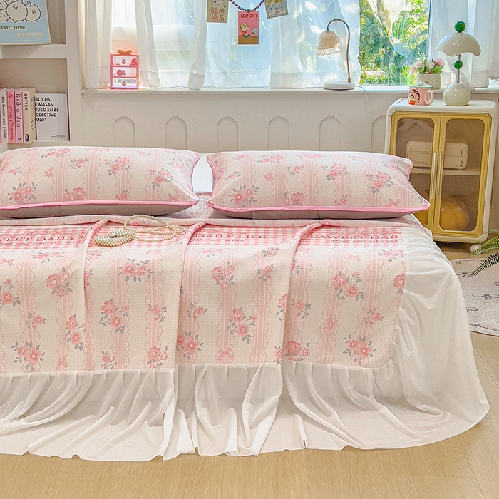 91家纺网 家纺一手货源 找家纺 莱米家纺 2026新款斜纹凉感床裙冰豆豆系列 浪漫花语