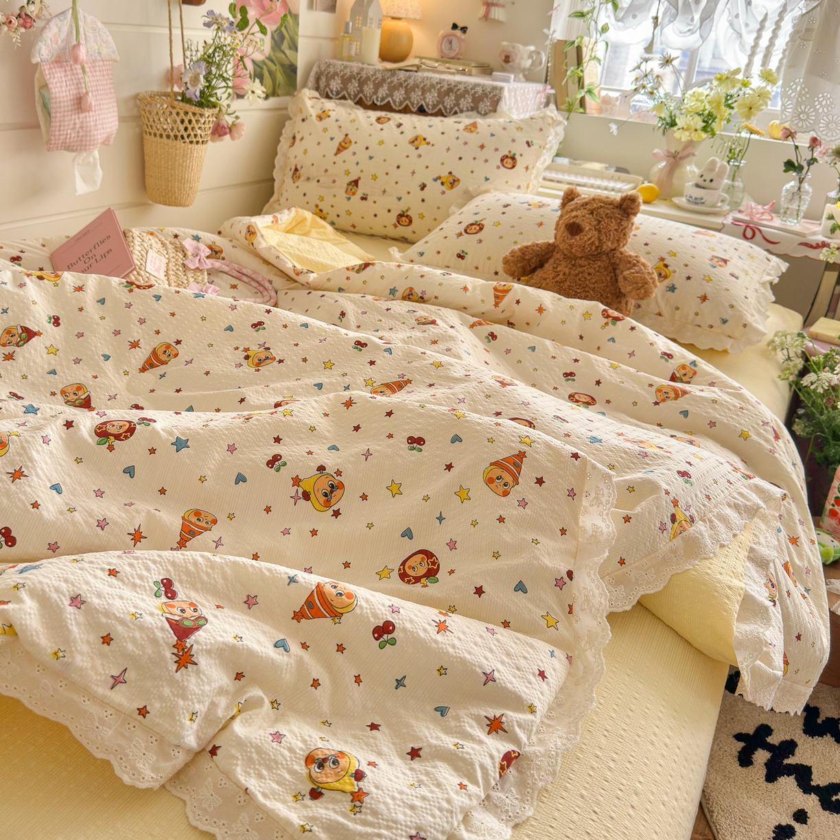 91家纺网 家纺一手货源 找家纺 初念 2026新款泡芙纱全花边夏被四件套 花笺-旧街星星