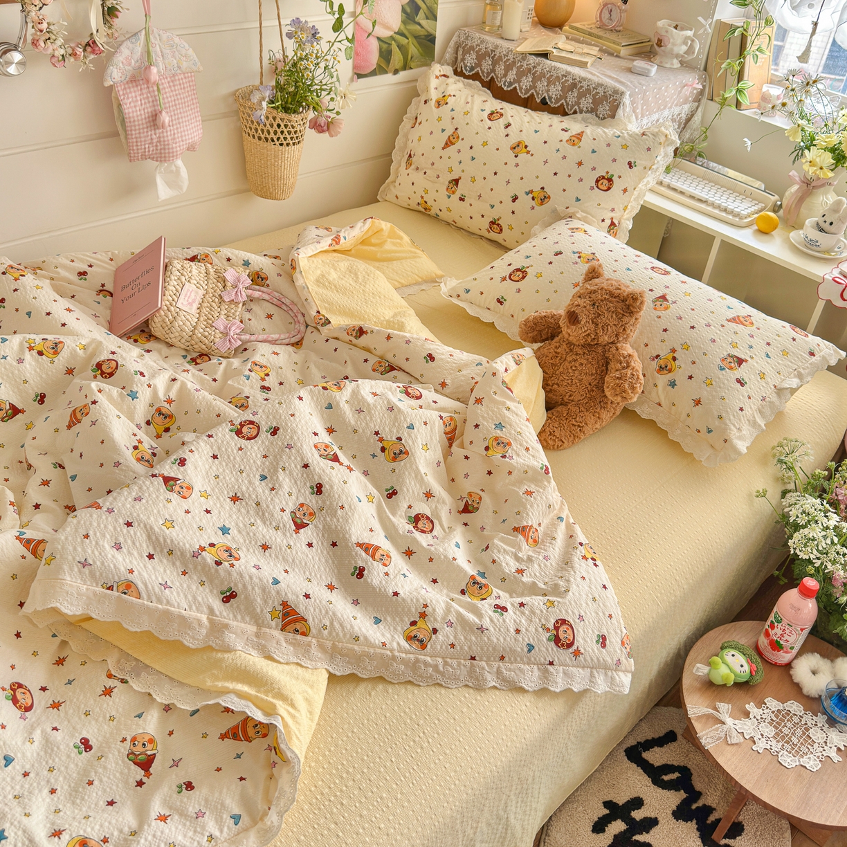 91家纺网 家纺一手货源 找家纺 初念 2026新款泡芙纱全花边夏被四件套 花笺-旧街星星