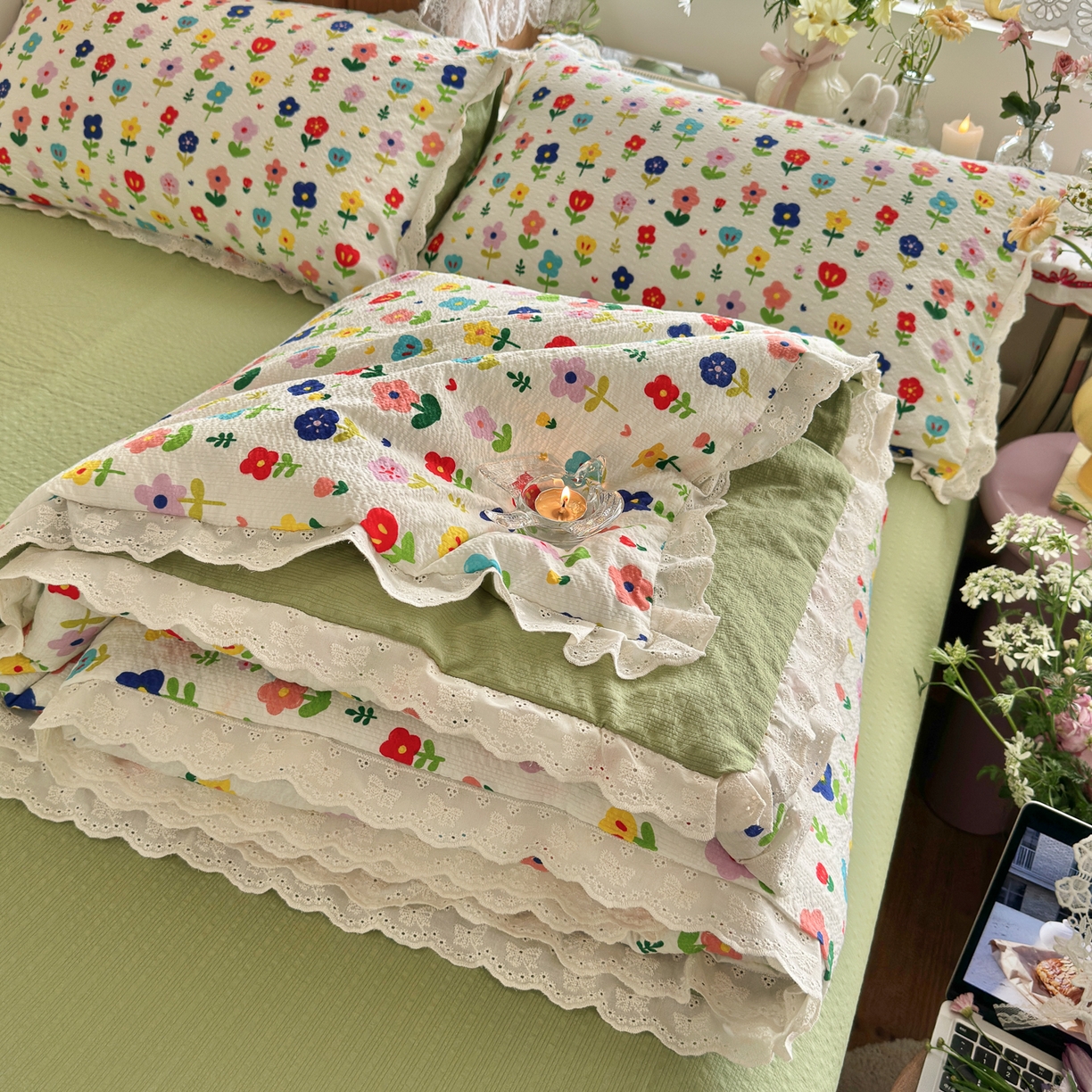 初念 2026新款泡芙纱全花边夏被四件套 花笺-彩色花园