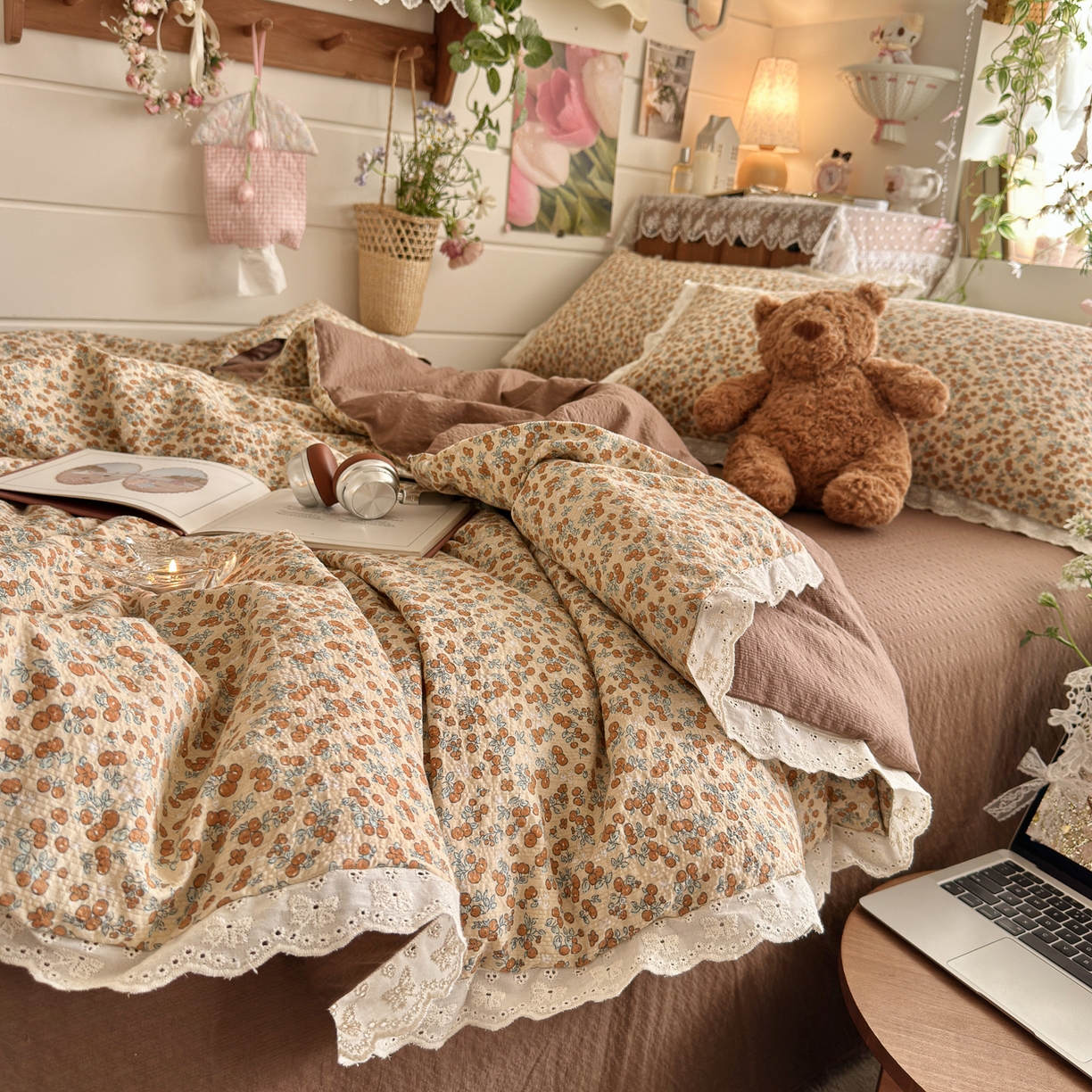 91家纺网 家纺一手货源 找家纺 初念 2026新款泡芙纱全花边夏被四件套 花笺-暖橘枝