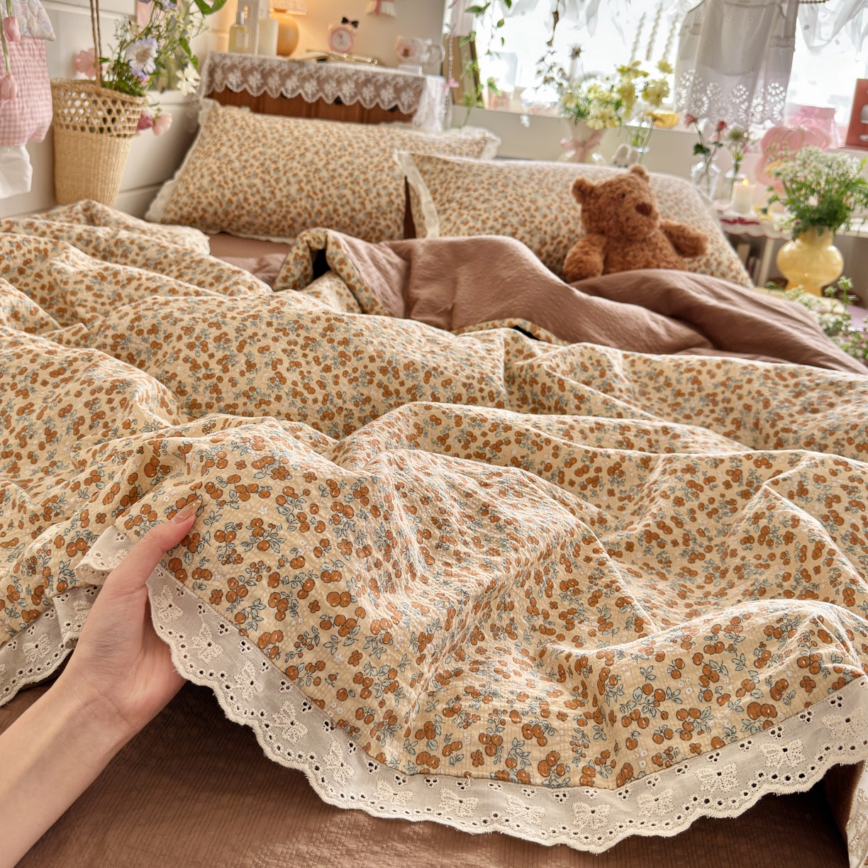 91家纺网 家纺一手货源 找家纺 初念 2026新款泡芙纱全花边夏被四件套 花笺-暖橘枝