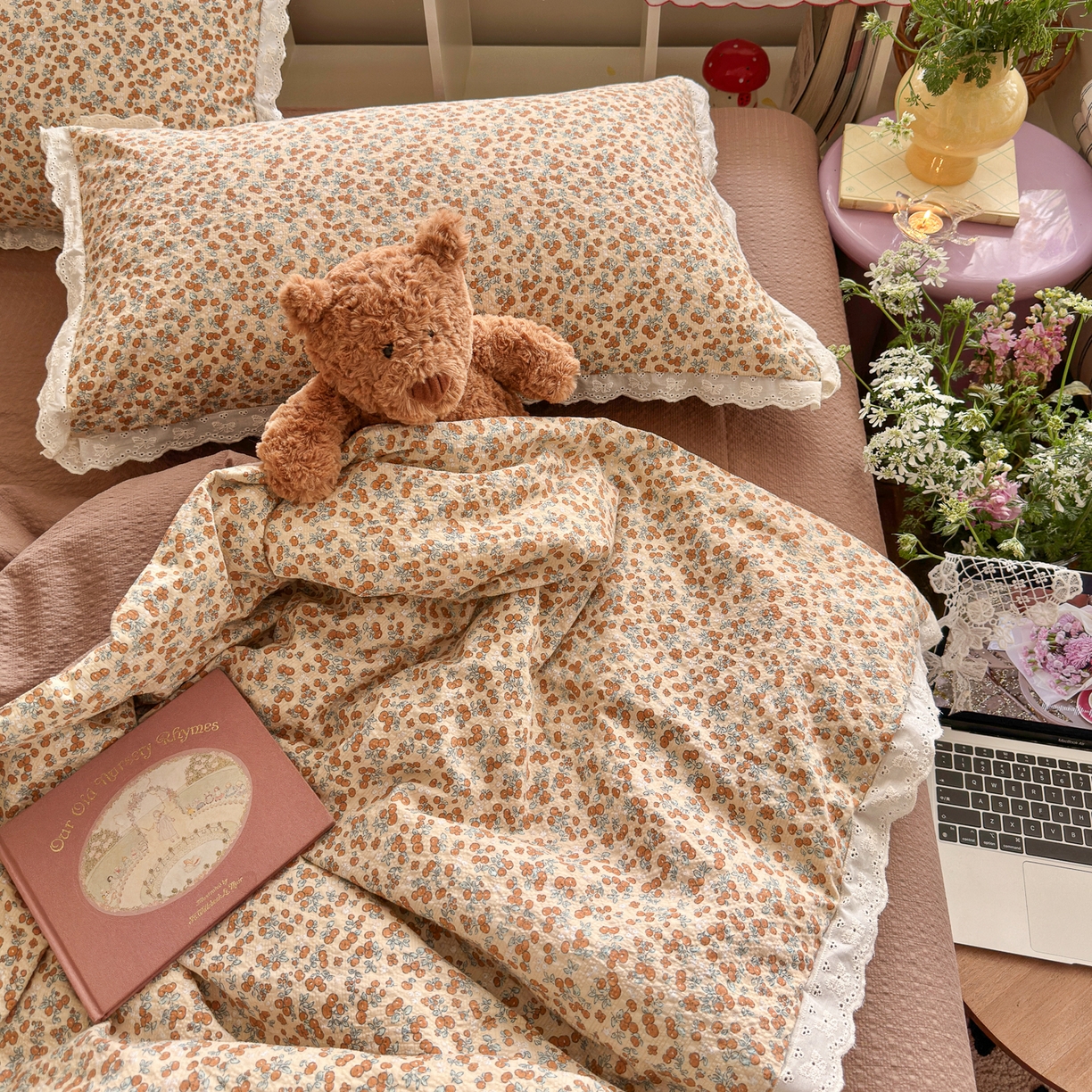 91家纺网 家纺一手货源 找家纺 初念 2026新款泡芙纱全花边夏被四件套 花笺-暖橘枝