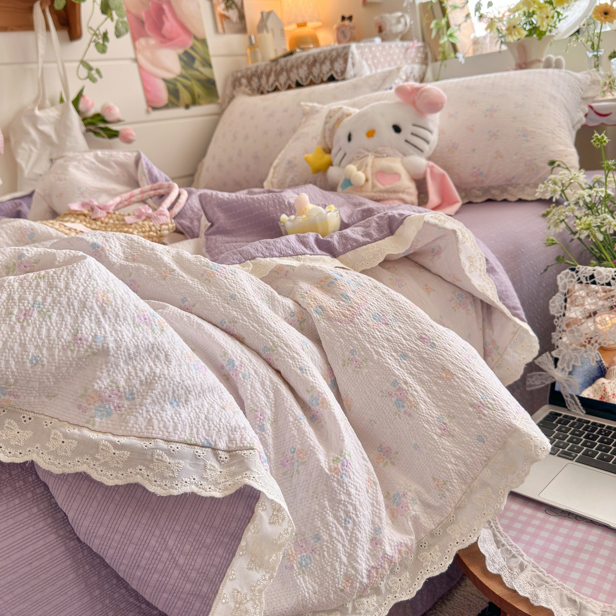 91家纺网 家纺一手货源 找家纺 初念 2026新款泡芙纱全花边夏被四件套 花笺-碎花藏甜