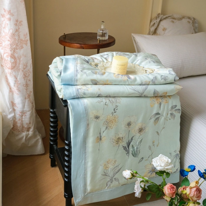 91家纺网 家纺一手货源 找家纺 雅高家居 2026春夏-麻本纪天丝亚麻法式竹纤维夏被夏凉被空调被子被芯（控价288元以上） 舞影