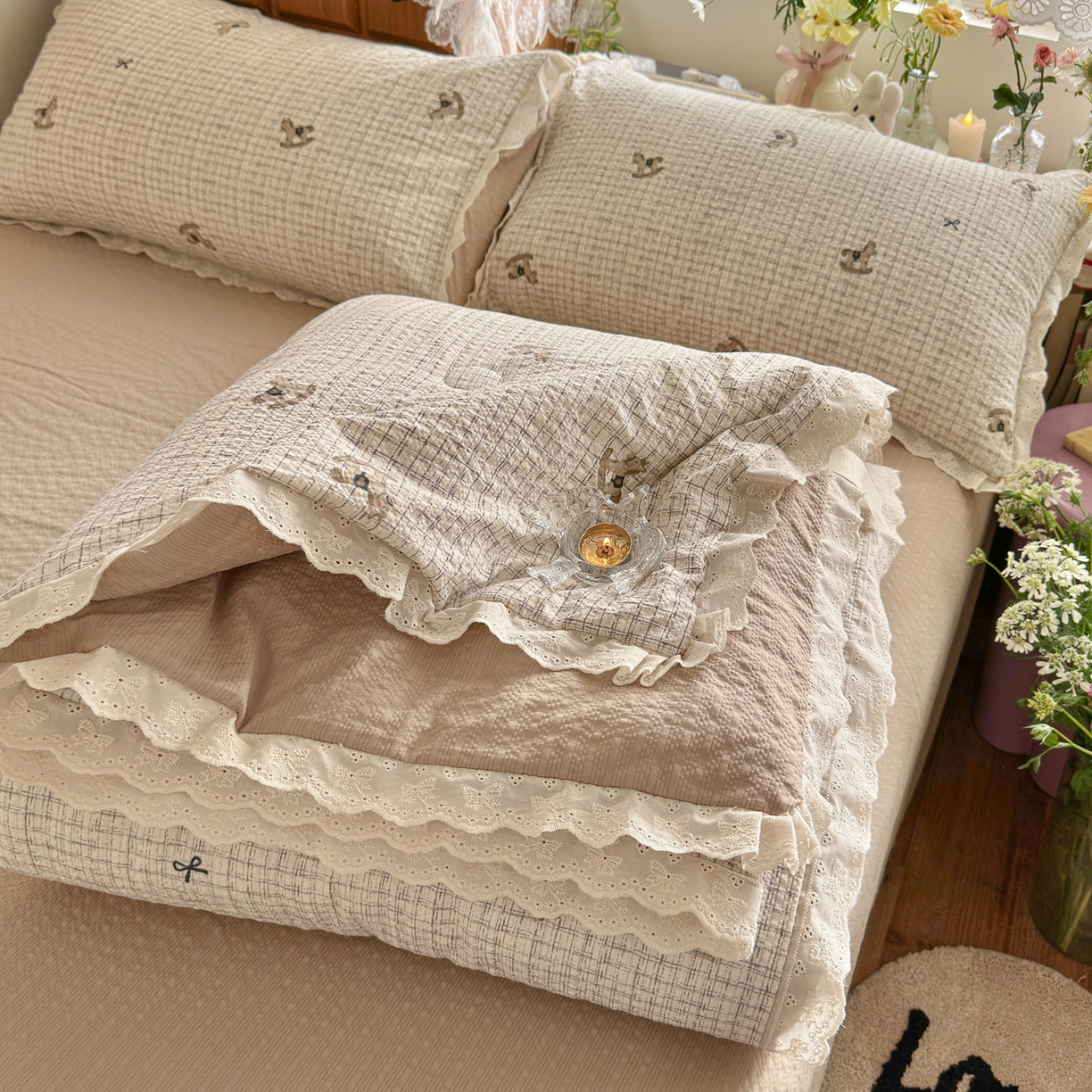 初念 2026新款泡芙纱全花边夏被四件套 花笺-织纹木马迹