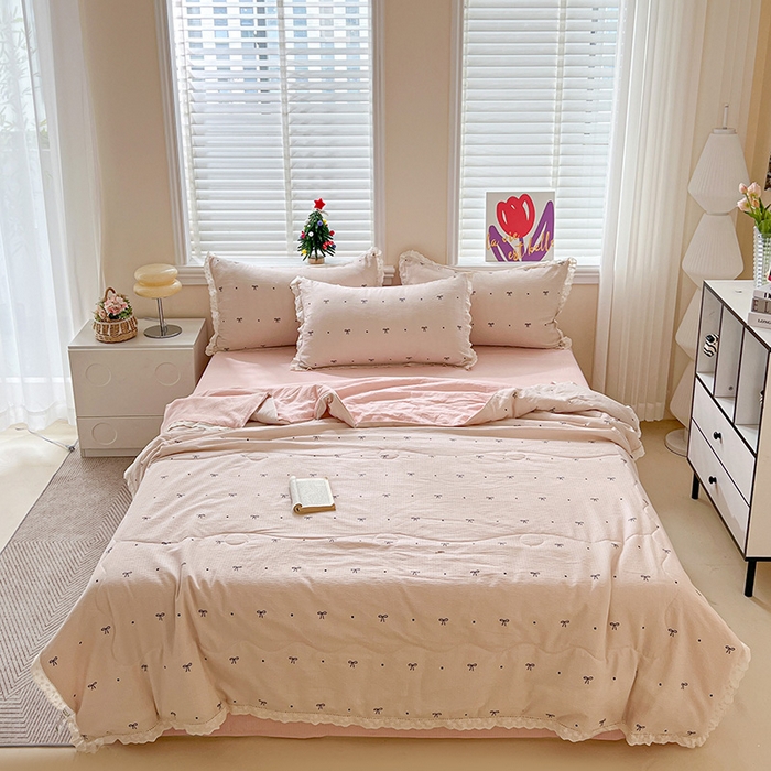 91家纺网 家纺一手货源 找家纺 梦纤绒 2026新款云感皱皱纱花边款夏被夏凉被空调被四件套 心意