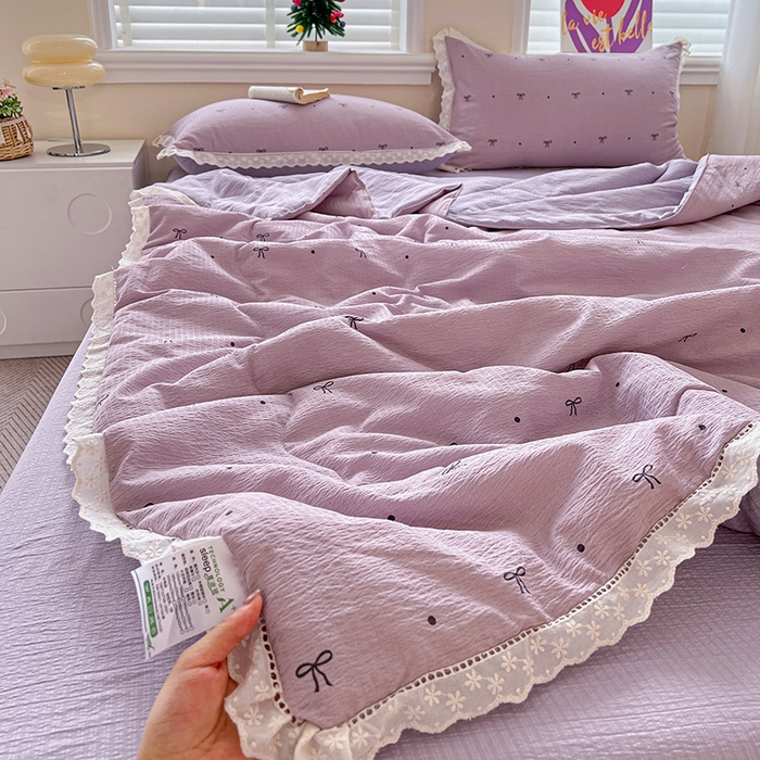 91家纺网 家纺一手货源 找家纺 梦纤绒 2026新款云感皱皱纱花边款夏被夏凉被空调被四件套 心意紫