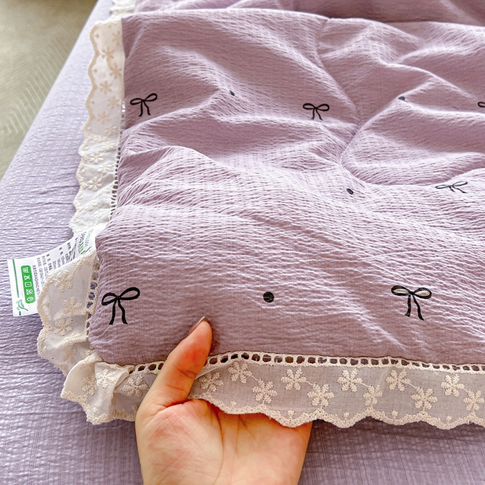 91家纺网 家纺一手货源 找家纺 梦纤绒 2026新款云感皱皱纱花边款夏被夏凉被空调被四件套 心意紫