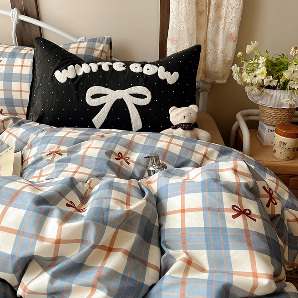 91家纺网 家纺一手货源 找家纺 桃子家居 2026新款A类全棉纯棉水洗棉蝴蝶结条纹小清新混搭毛巾绣枕套少女系四件套 水洗棉-海盐蝴蝶结蓝