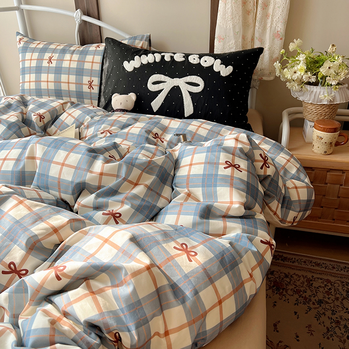 91家纺网 家纺一手货源 找家纺 桃子家居 2026新款A类全棉纯棉水洗棉蝴蝶结条纹小清新混搭毛巾绣枕套少女系四件套 水洗棉-海盐蝴蝶结蓝